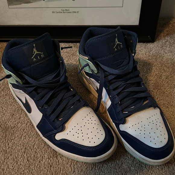 Nike Other - Jordan 1 Mid